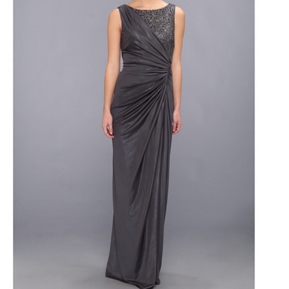 ADRIANNA PAPELL LACE JERSEY GOWN